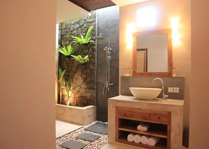 Harum Sari Retreat Centre ホテル 4*