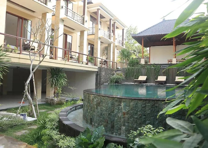 Harum Sari Retreat Centre ウブド