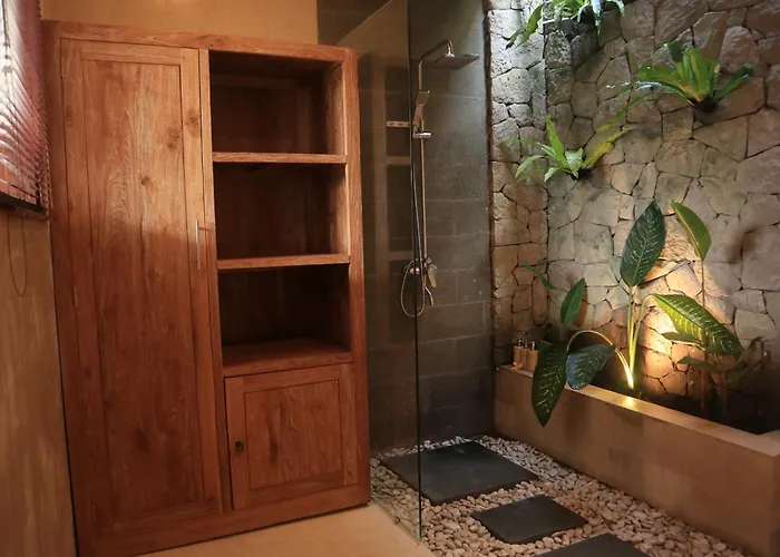 Harum Sari Retreat Centre 4* ウブド
