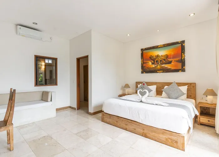 Harum Sari Retreat Centre ホテル