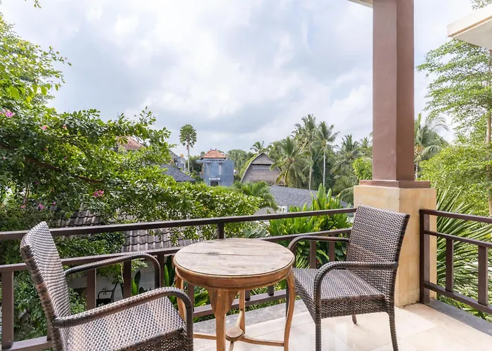 Harum Sari Retreat Centre ウブド