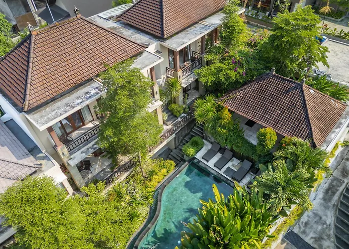 ホテル Harum Sari Retreat Centre